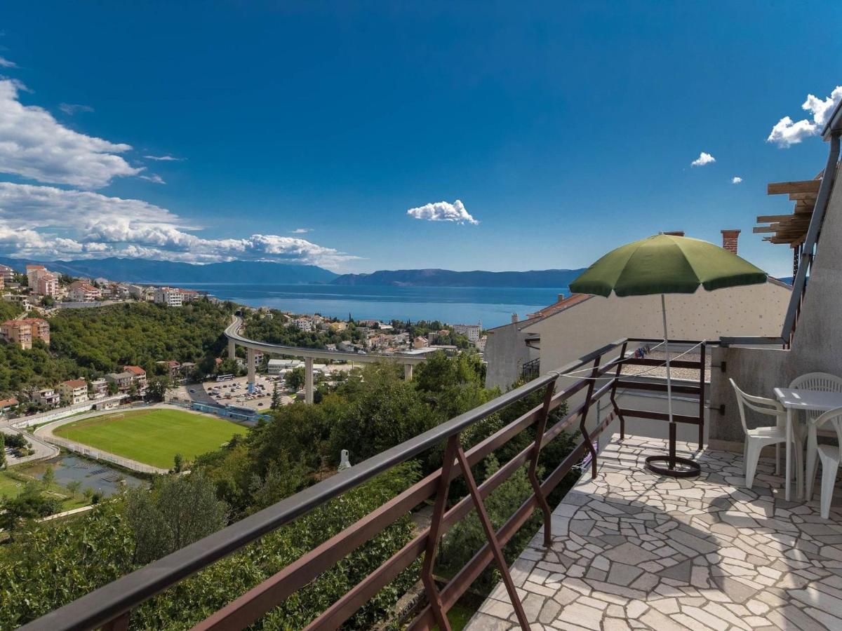 Apartments Biserka Crikvenica Kültér fotó