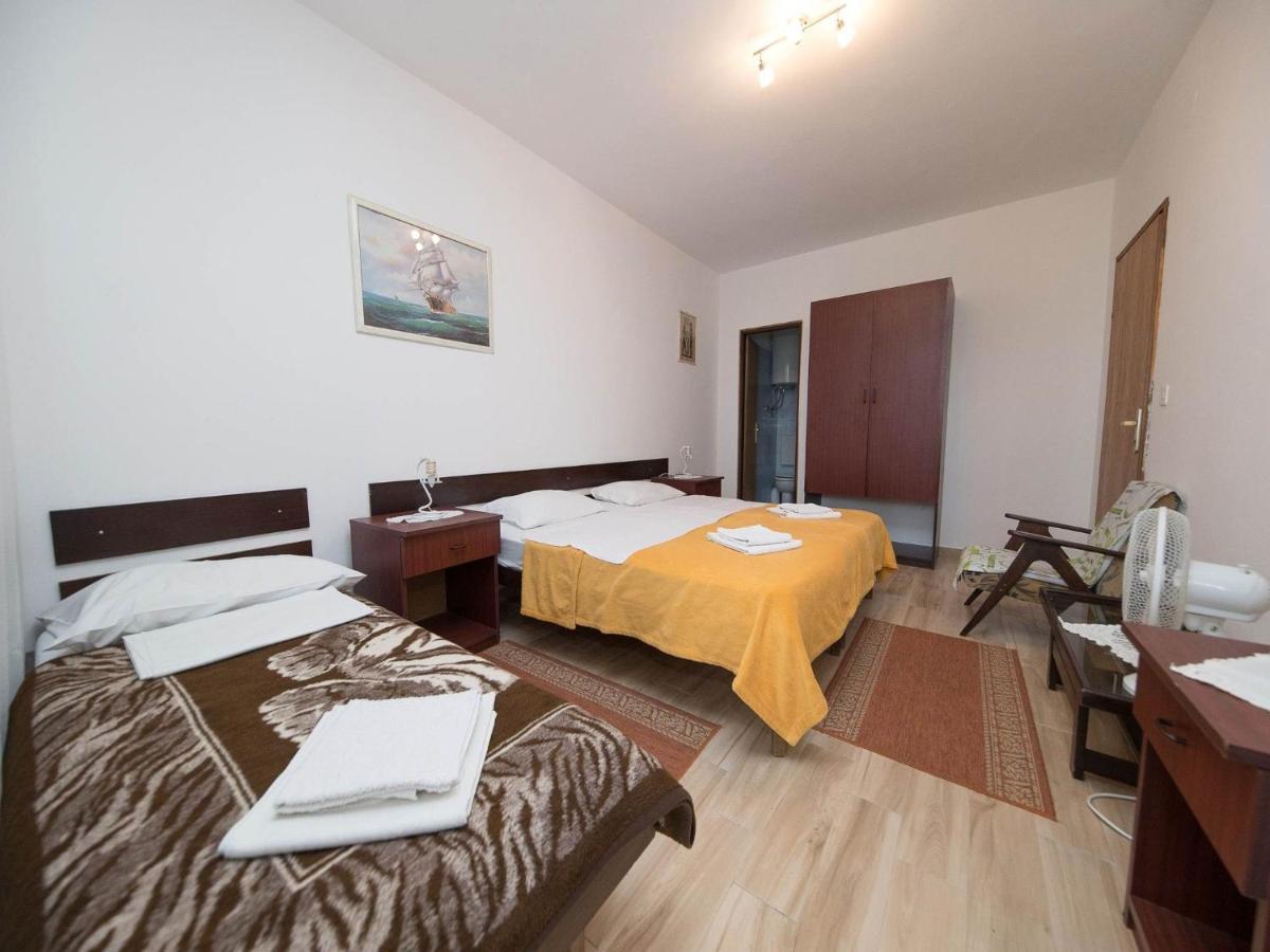 Apartments Biserka Crikvenica Kültér fotó